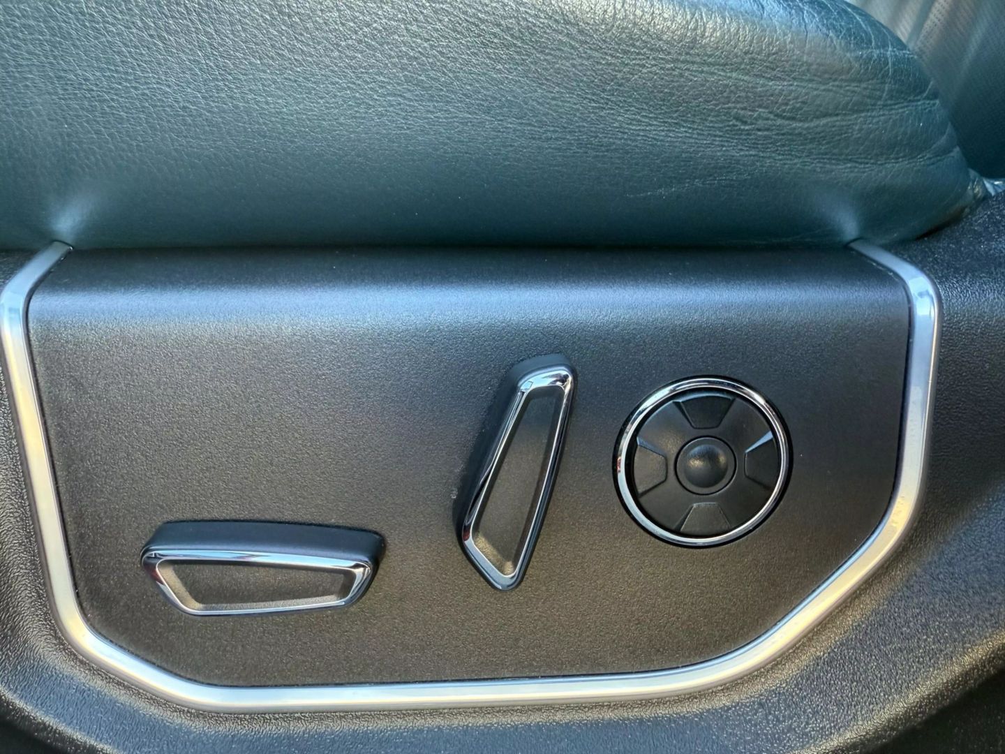 2018 Ford F150 Supercrew Cab - Image 15