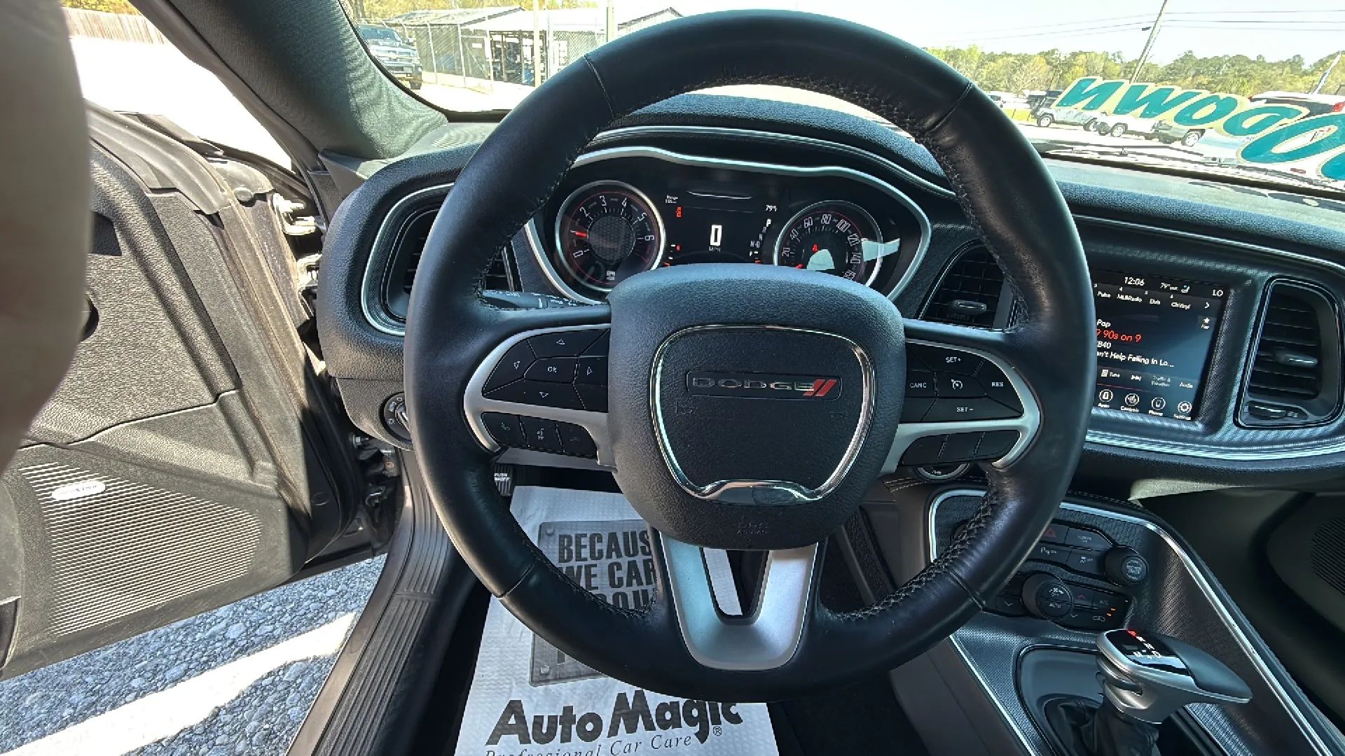 Image 8 of 2018 DODGE CHALLENGER