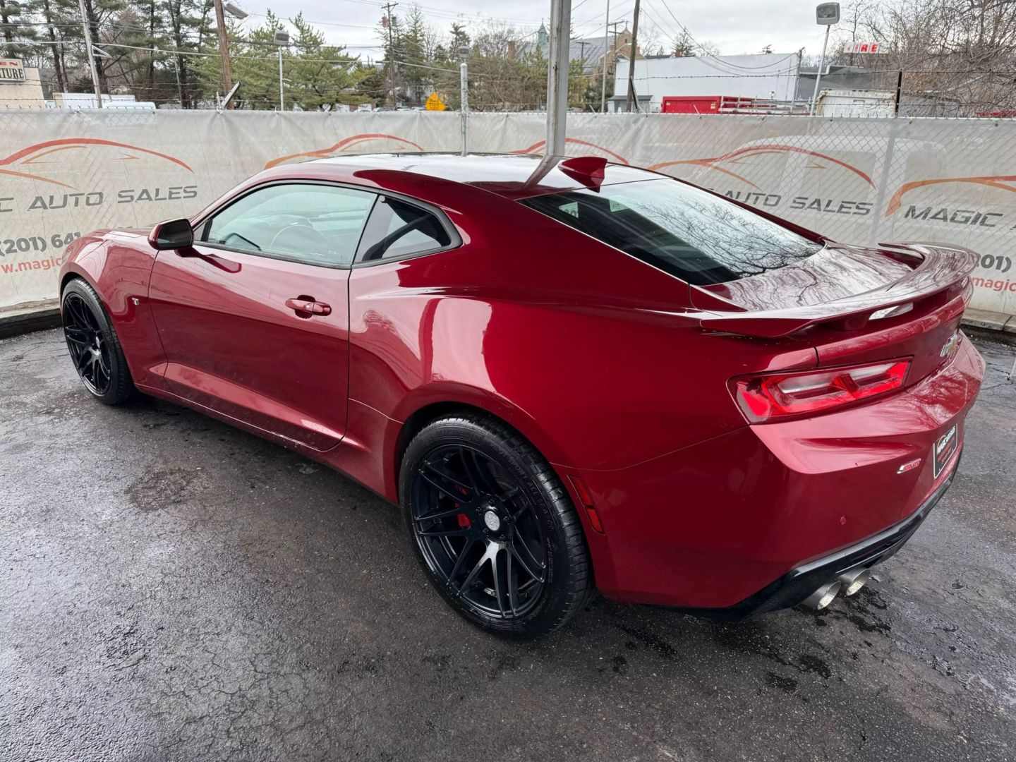 2016 Chevrolet Camaro - Image 13