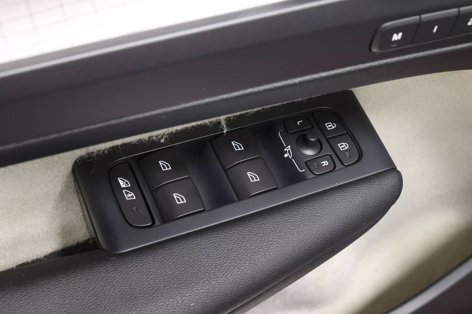 2019 Volvo Xc40 - Image 10