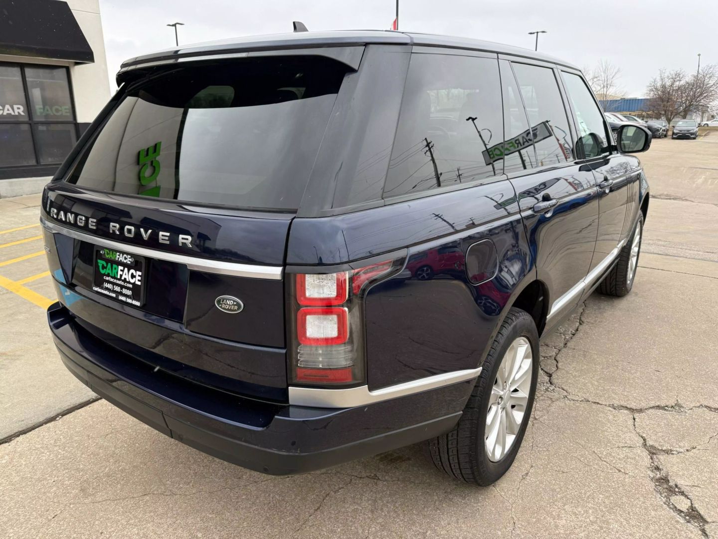 2015 Land Rover Range Rover - Image 13