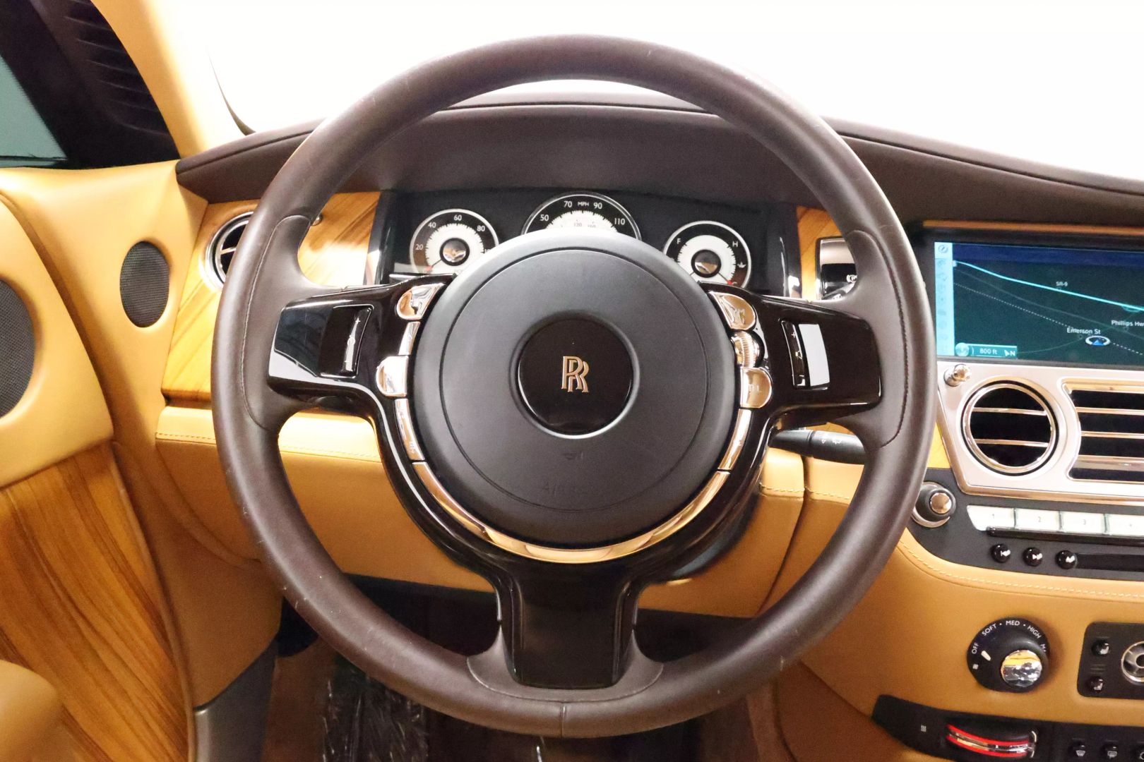 2015 Rolls-royce Wraith - Image 23
