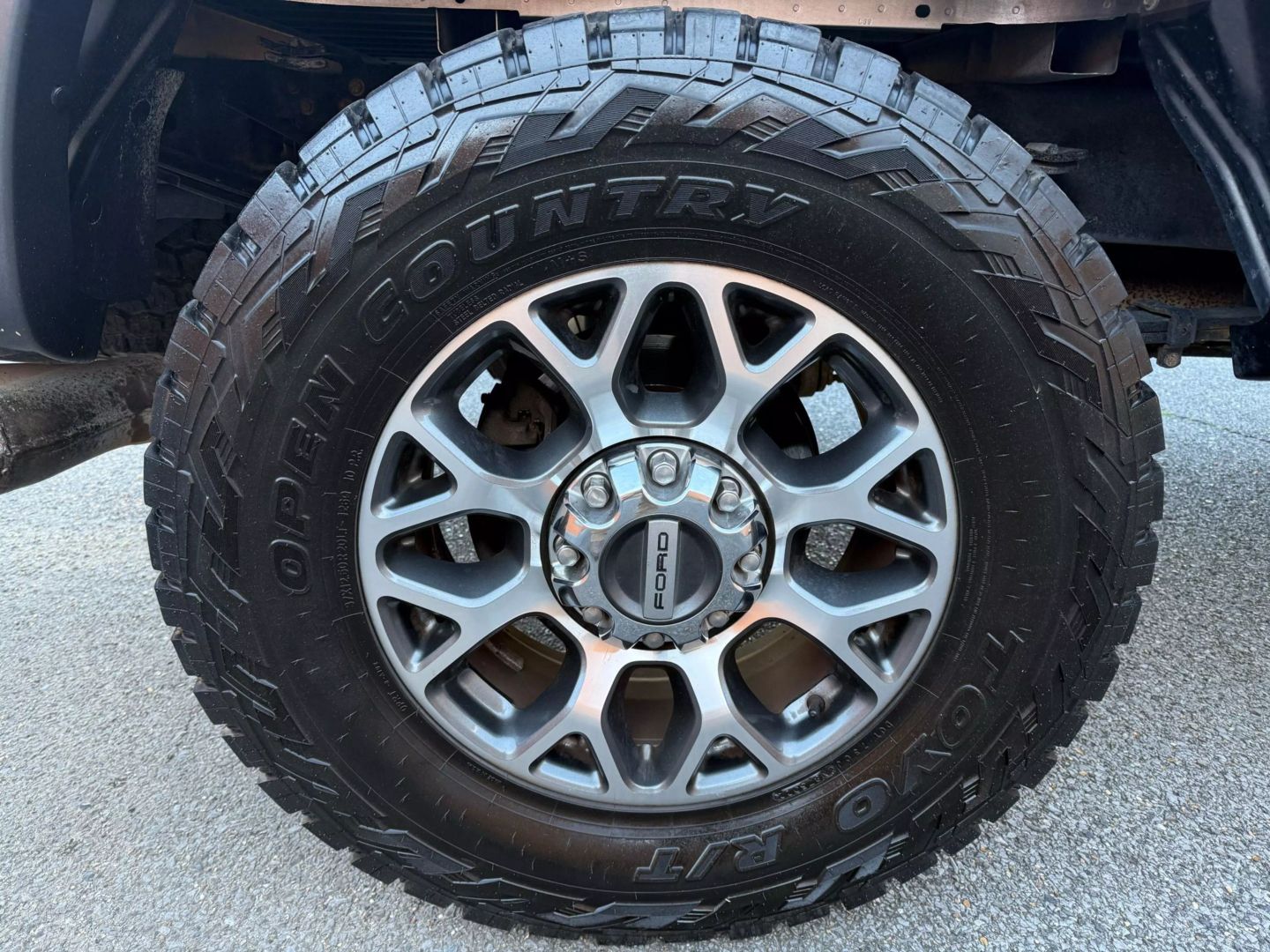2019 Ford F250 Super Duty Crew Cab - Image 41