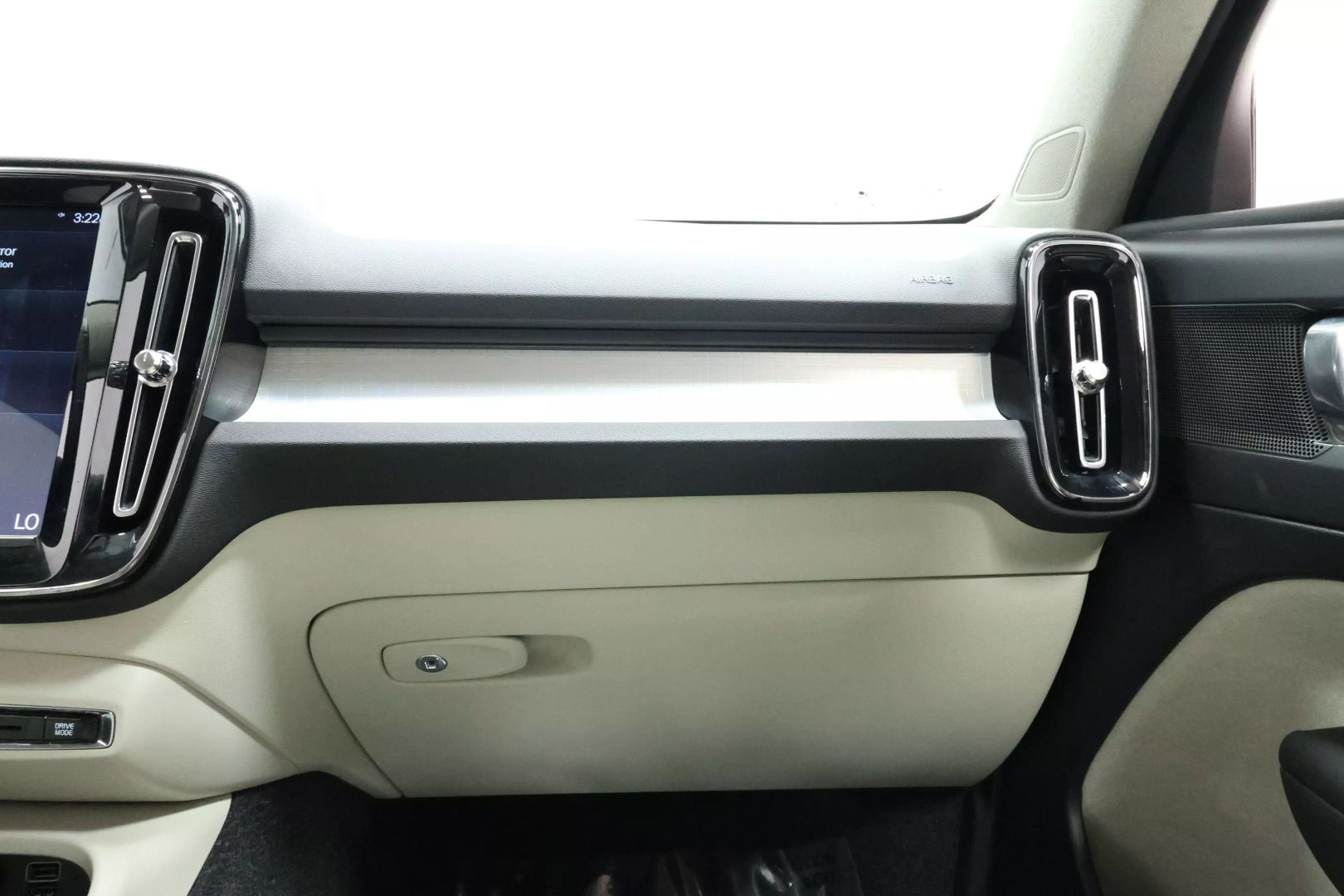 2019 Volvo Xc40 - Image 84