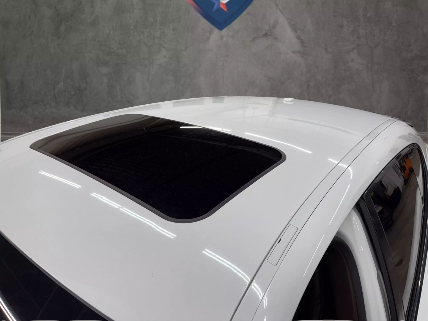 2015 Porsche Panamera - Image 10