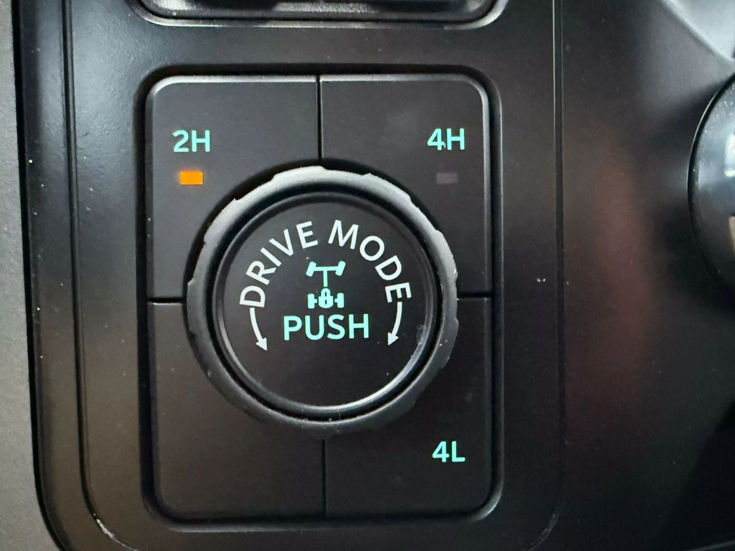2022 Ford F150 Supercrew Cab - Image 33