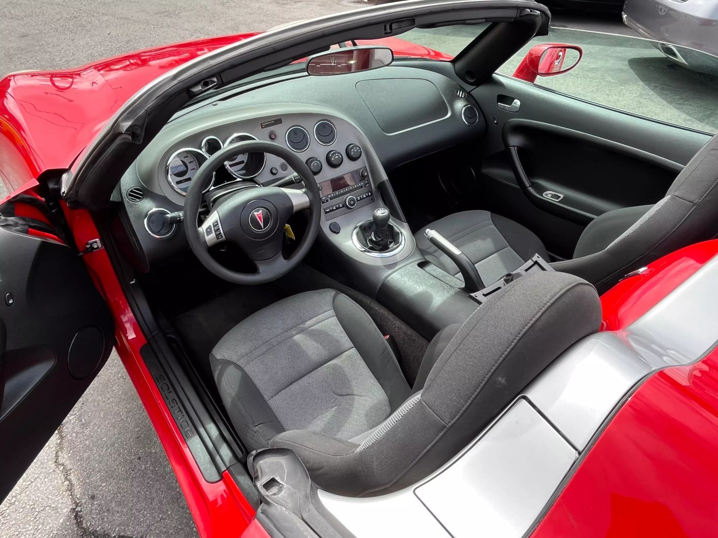 2007 Pontiac Solstice  Vin: 1g2mb35b07y135499 Stock Id: 135499 - Image 13