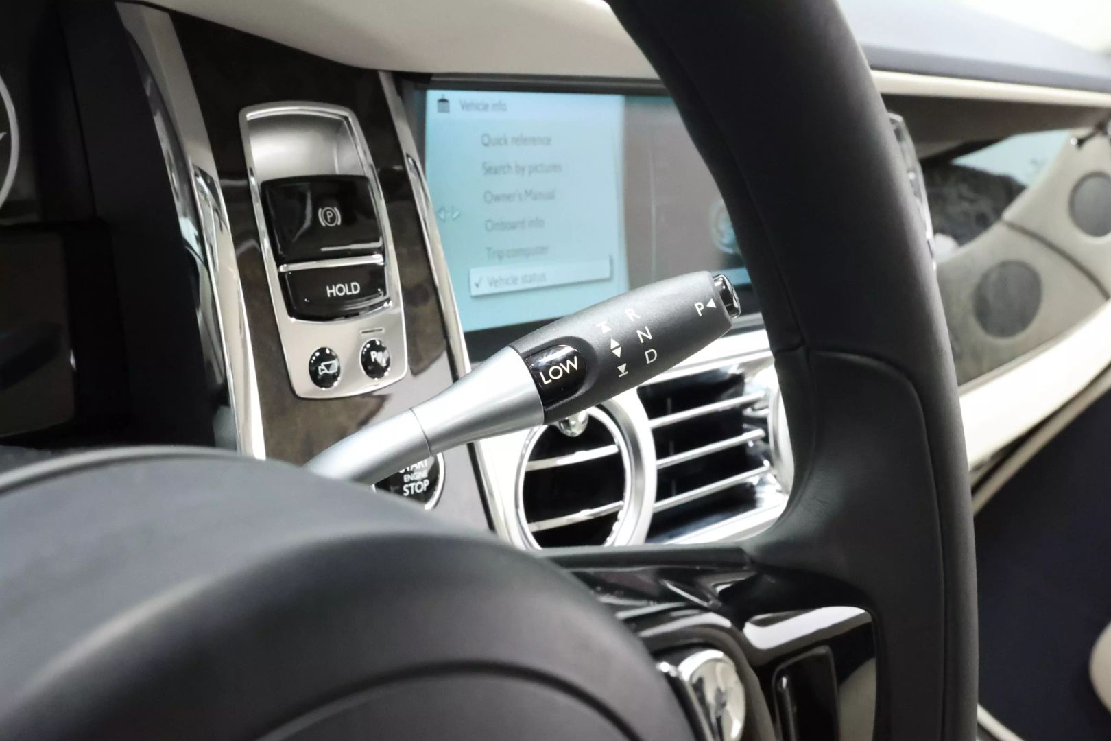 2014 Rolls-royce Wraith - Image 26