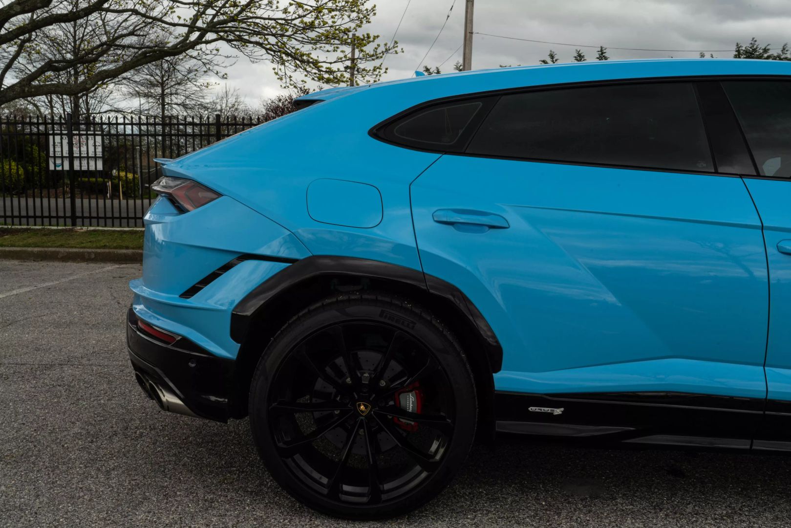 2023 Lamborghini Urus - Image 23