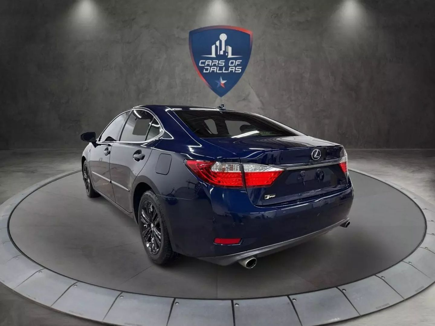2014 Lexus Es - Image 3