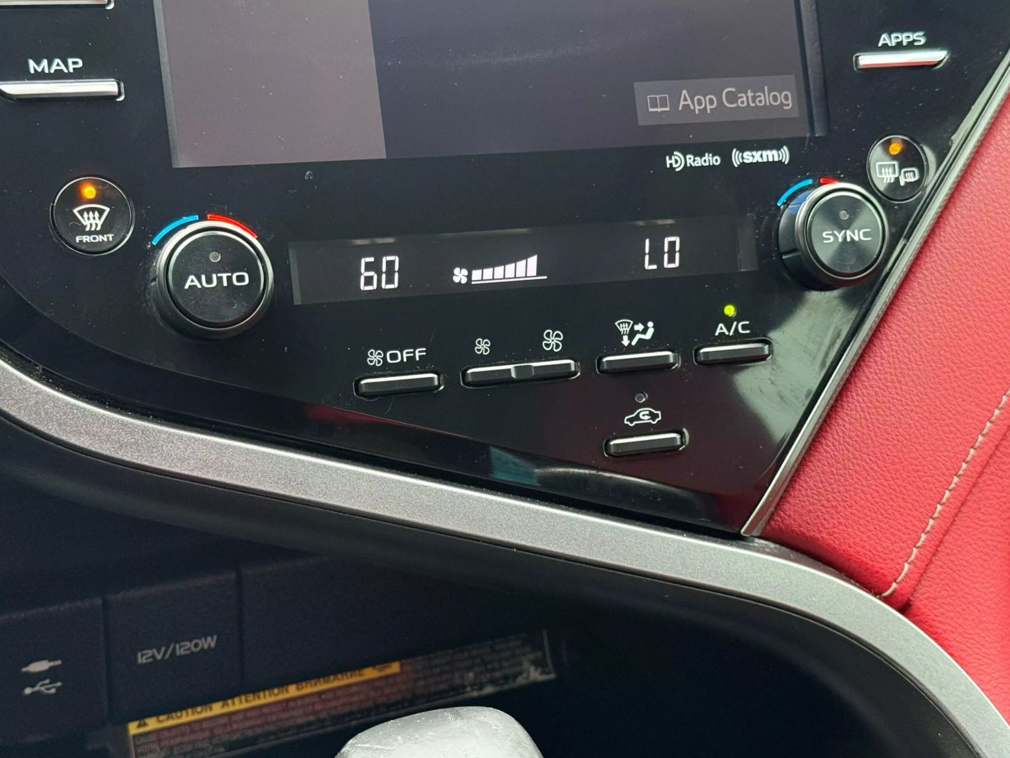 2019 Toyota Camry - Image 41