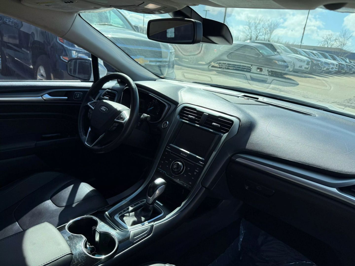2015 Ford Fusion - Image 24