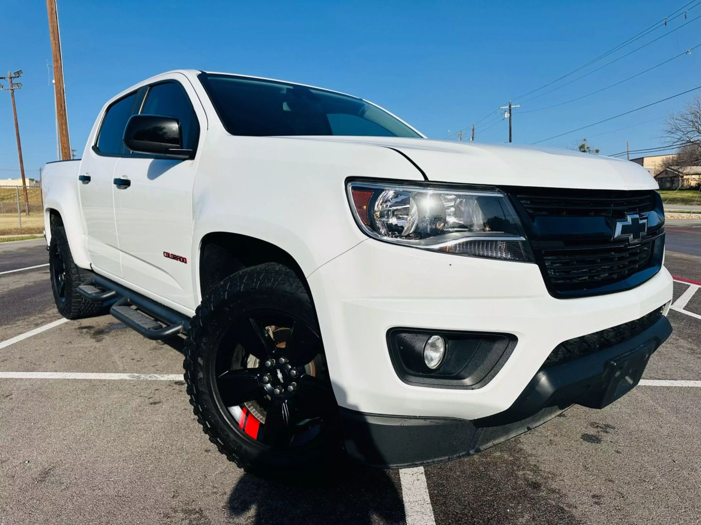 2020 Chevrolet Colorado Crew Cab - Image 4