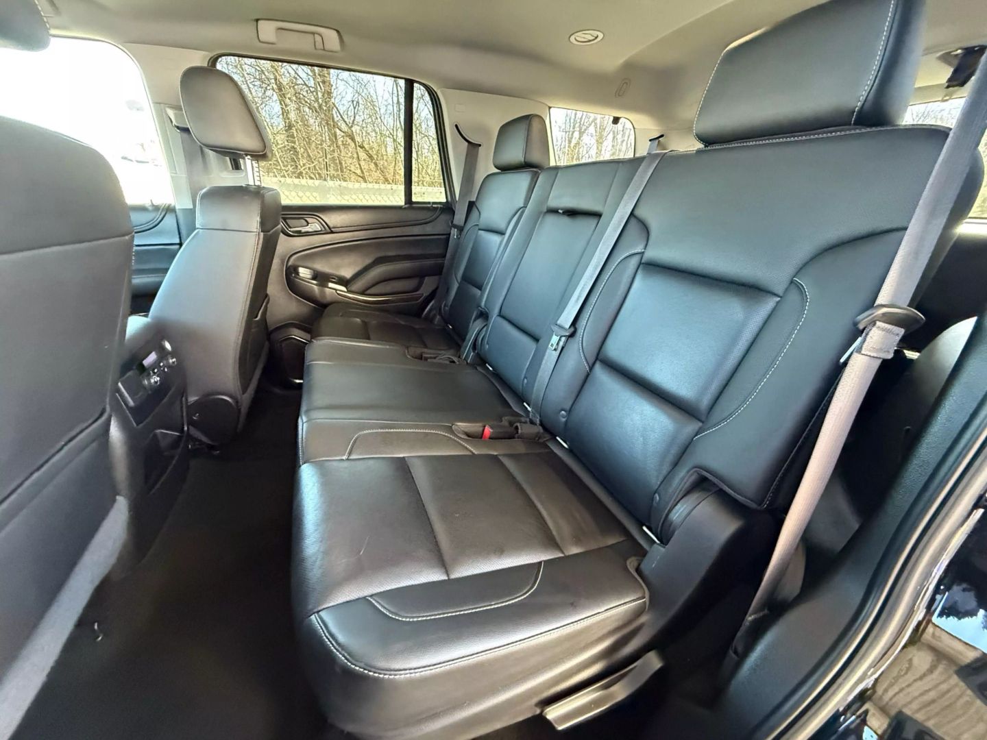 2017 Gmc Yukon - Image 19