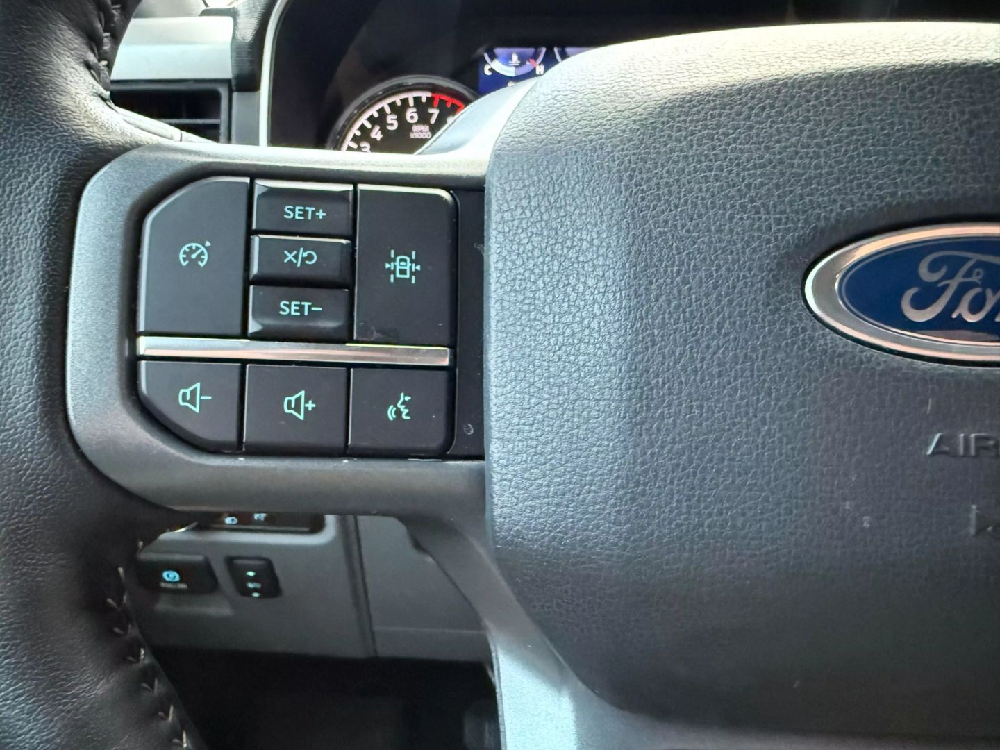 2022 Ford F150 Supercrew Cab - Image 25