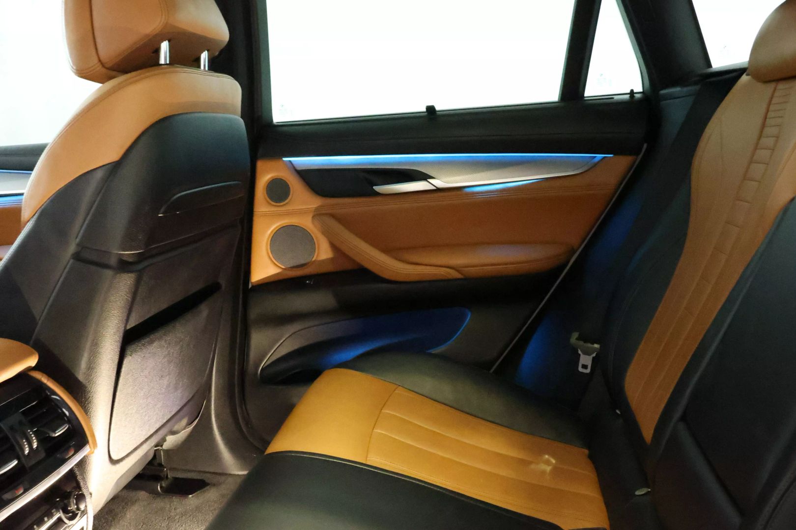 2015 Bmw X6 - Image 102