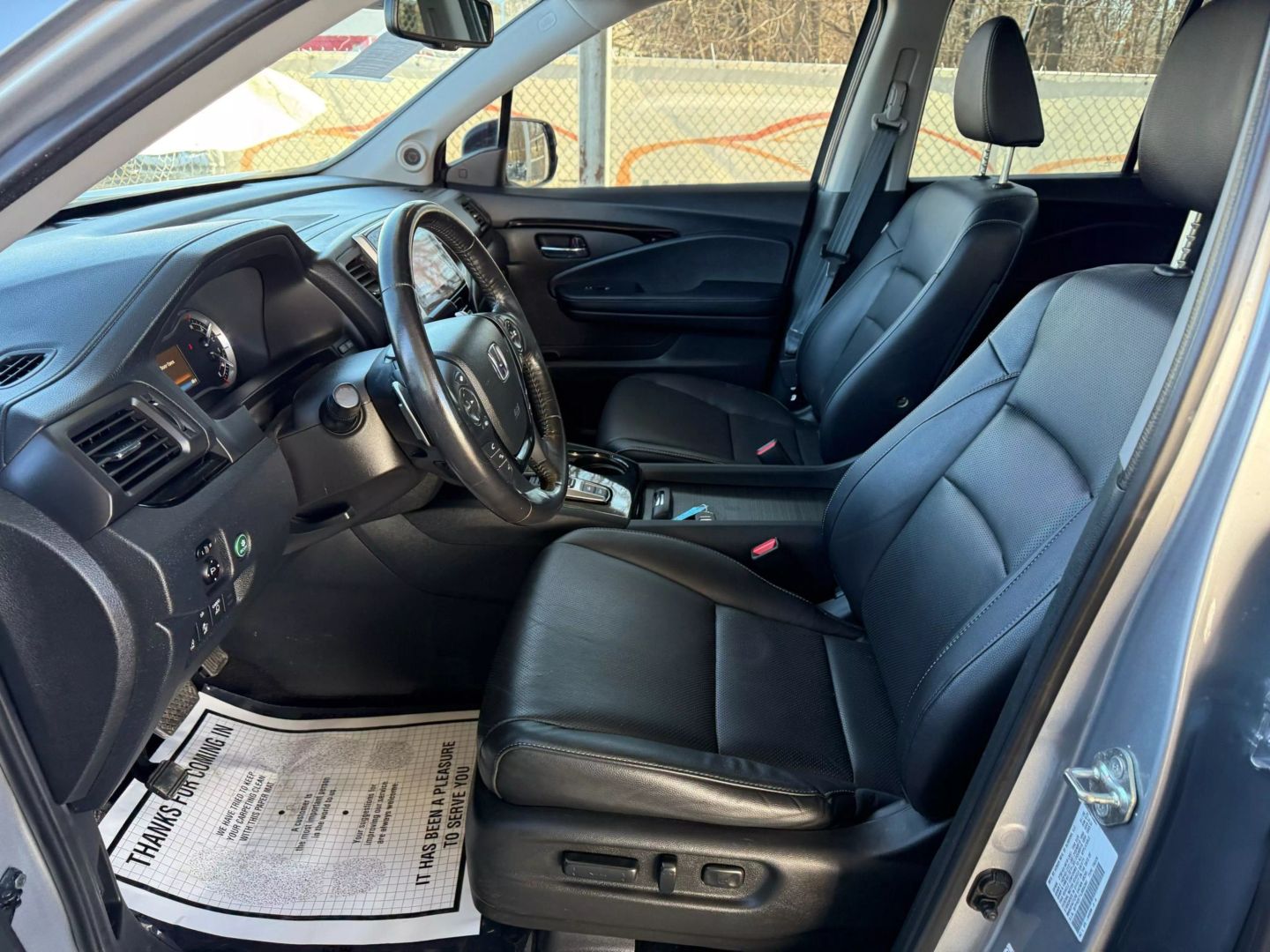 2020 Honda Ridgeline - Image 15