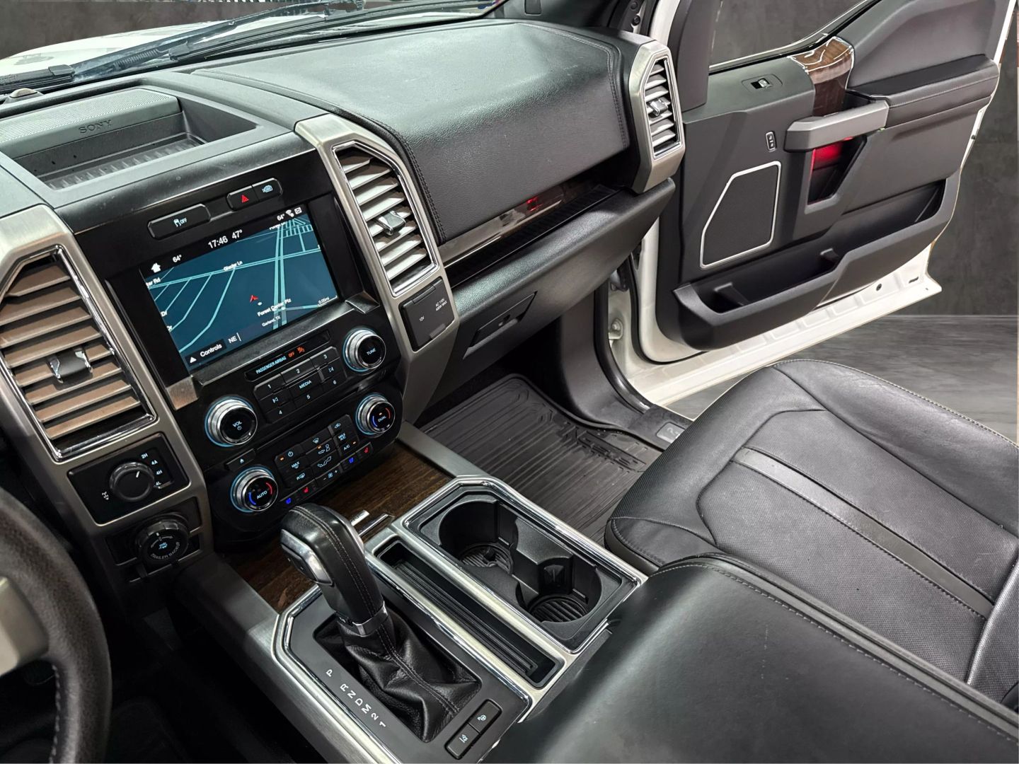2016 Ford F150 Supercrew Cab - Image 38