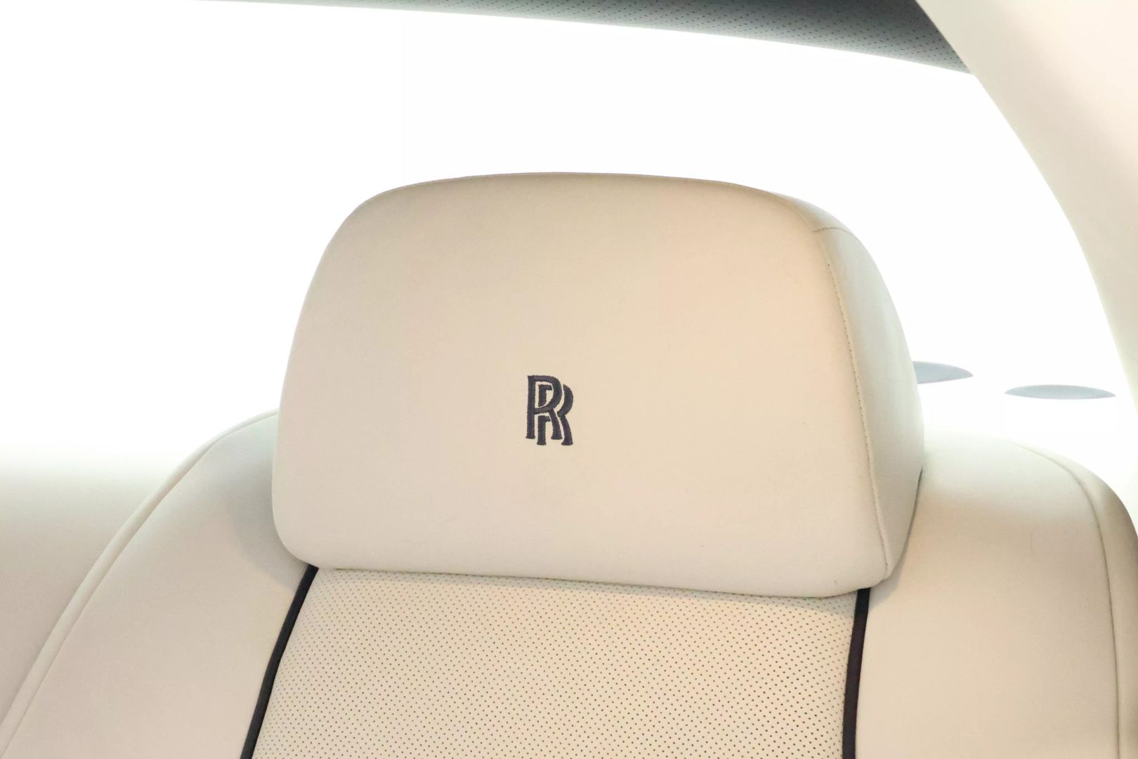 2014 Rolls-royce Wraith - Image 46