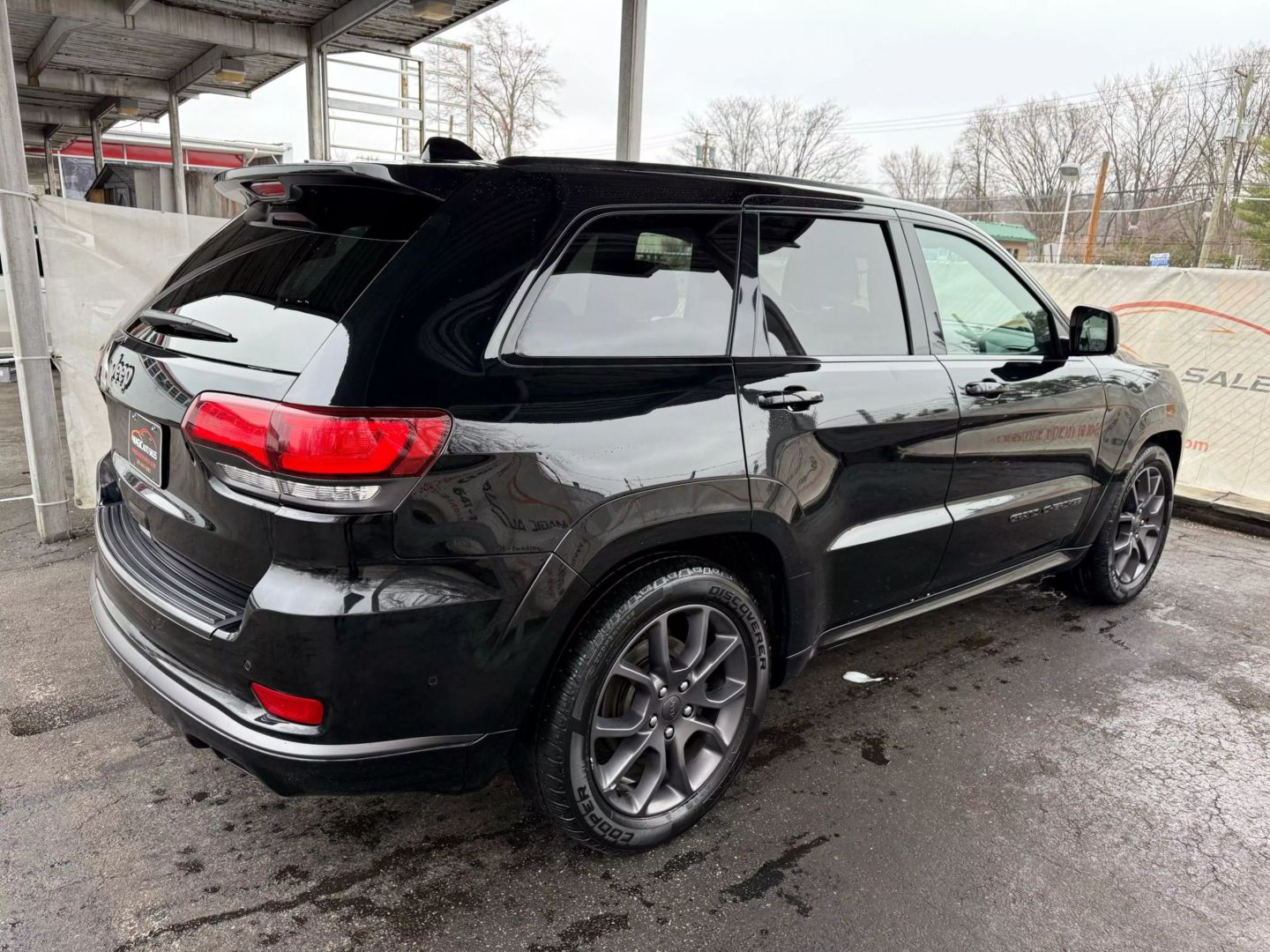 2020 Jeep Grand Cherokee - Image 13