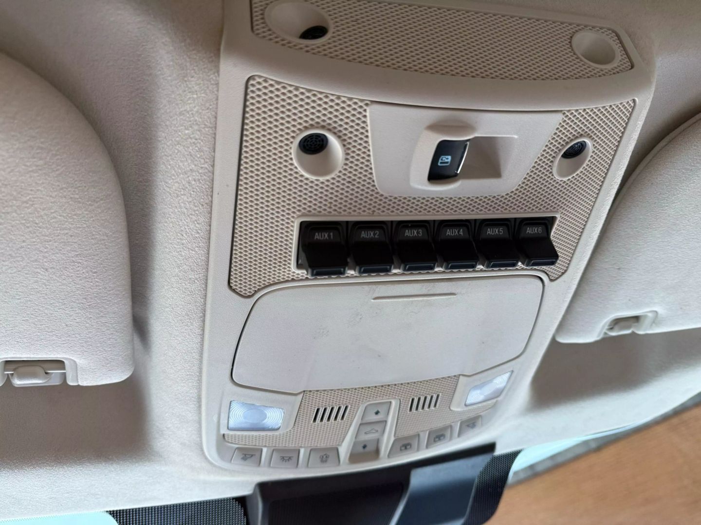 2020 Ford F250 Super Duty Crew Cab - Image 37
