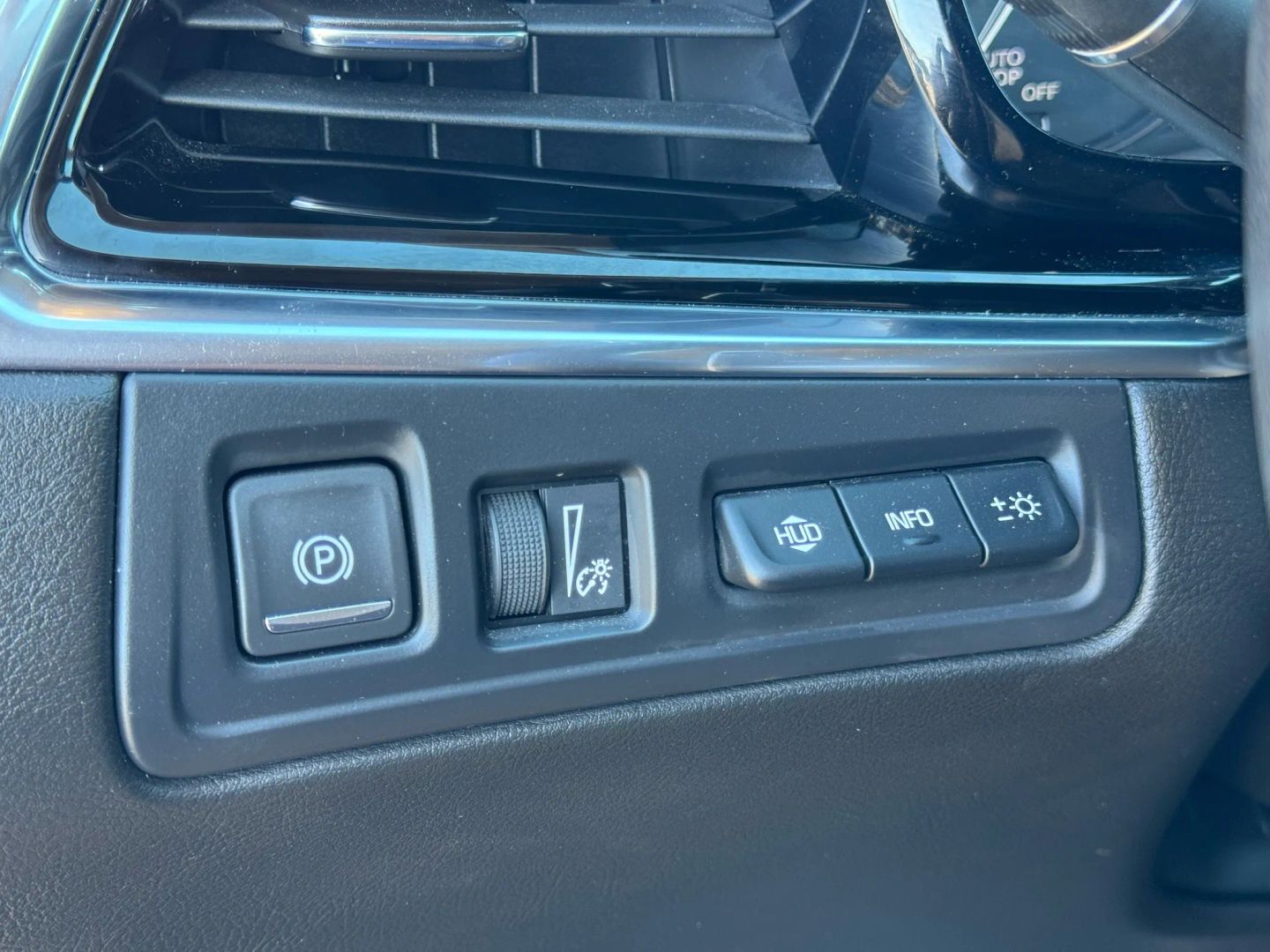 2021 Cadillac Xt6 - Image 30