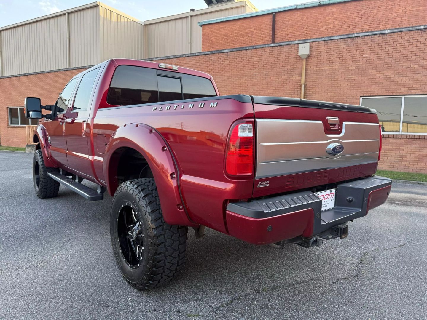 2016 Ford F250 Super Duty Crew Cab - Image 5