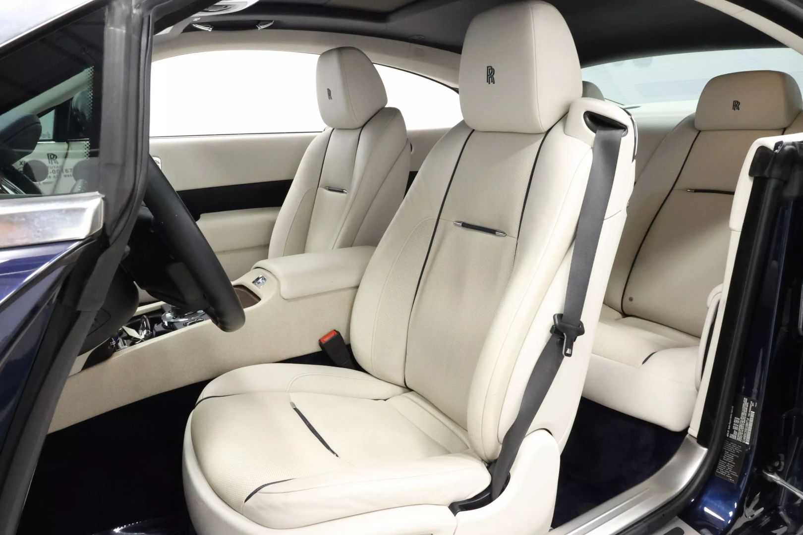 2014 Rolls-royce Wraith - Image 15