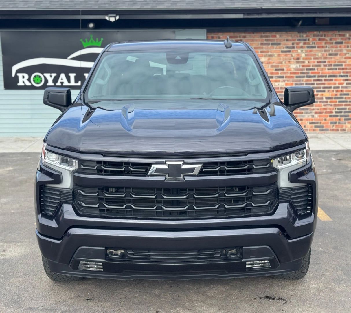 2022 Chevrolet Silverado 1500 Crew Cab - Image 4