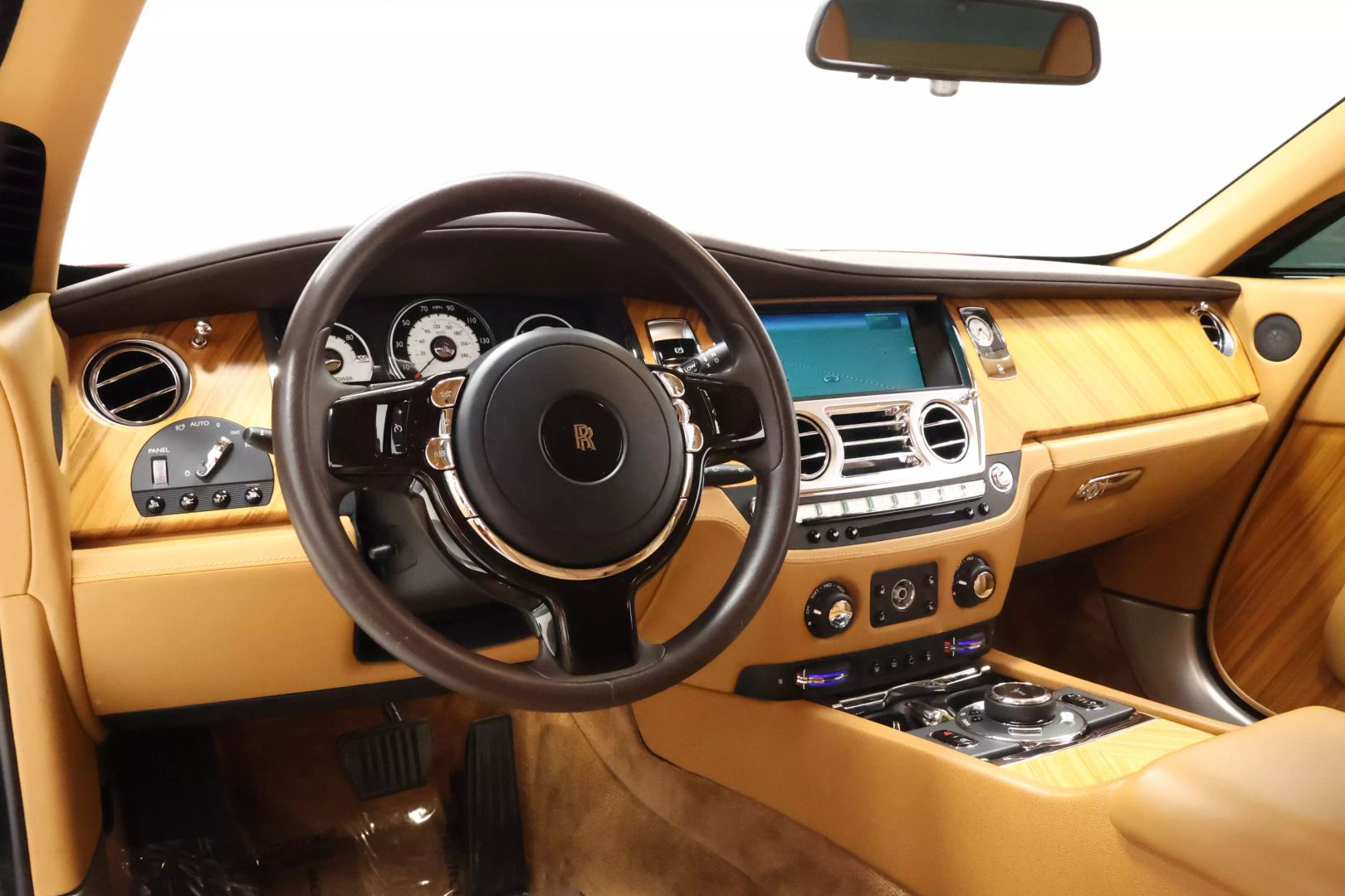 2015 Rolls-royce Wraith - Image 2