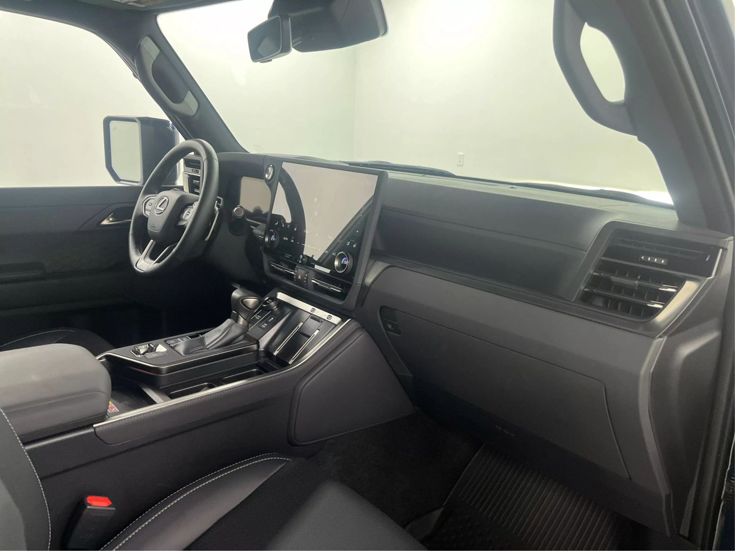 2024 Lexus Gx - Image 31