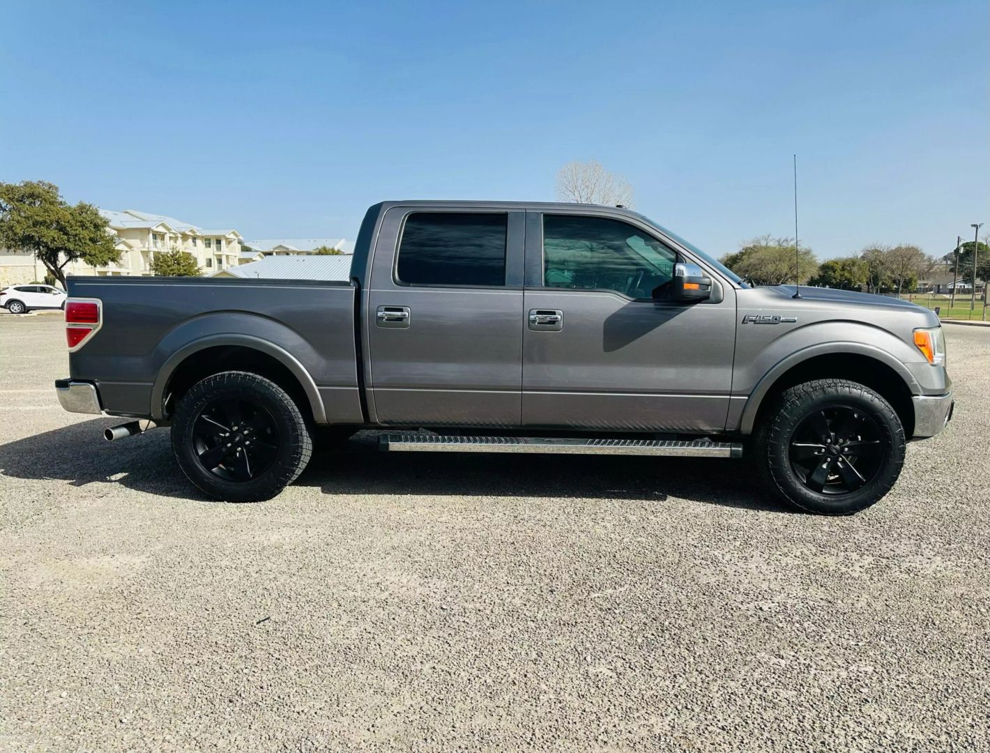 2012 Ford F150 Supercrew Cab - Image 5
