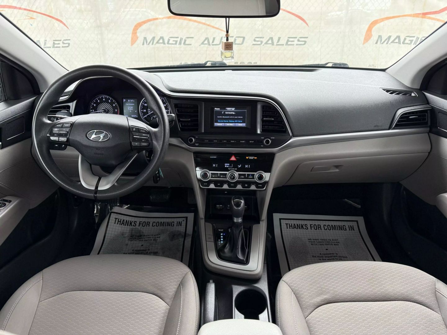 2020 Hyundai Elantra - Image 27