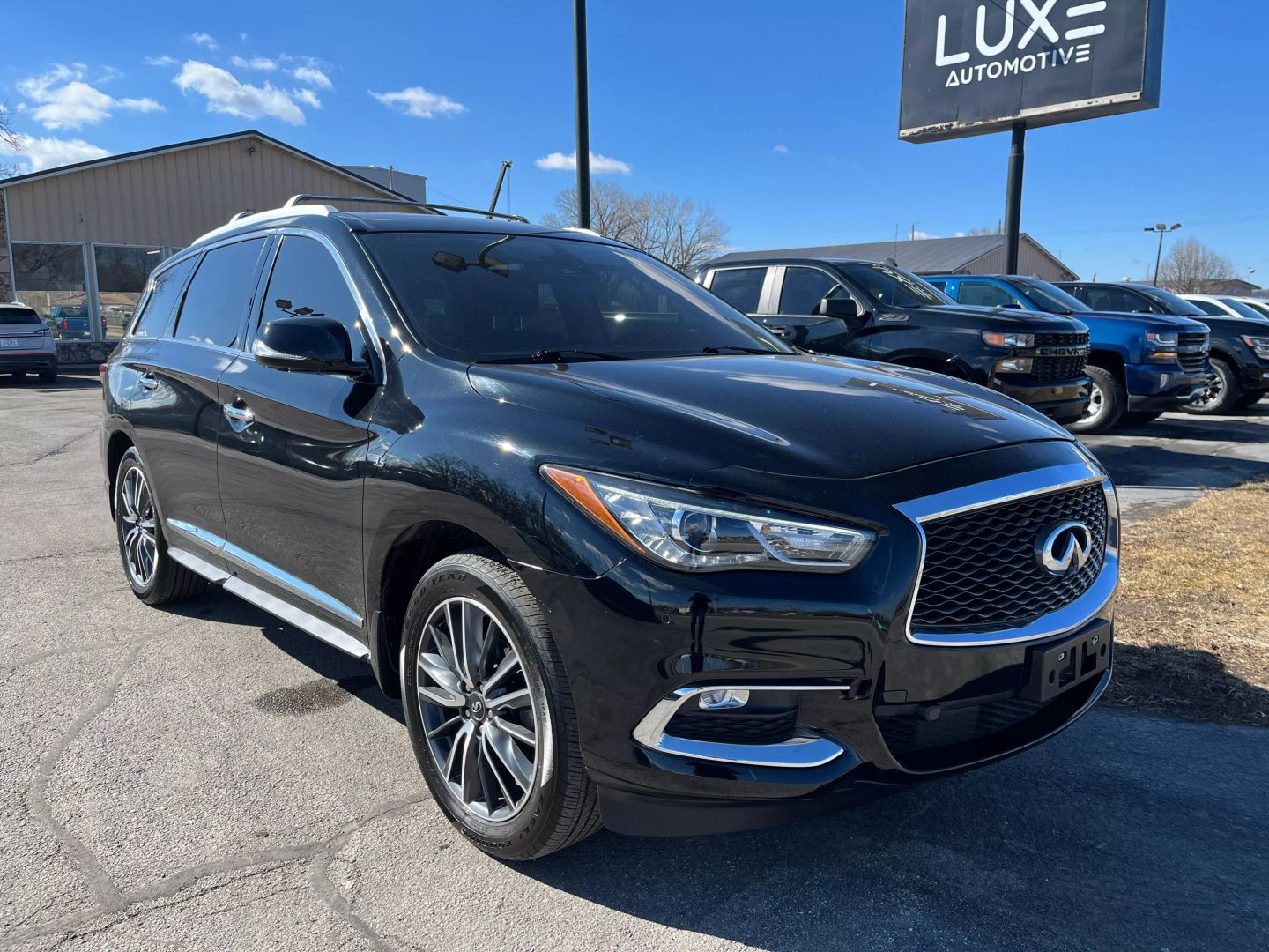 2017 INFINITI QX60 SUV V6, 3.5 LITER 3.5 SPORT UTILITY 4D