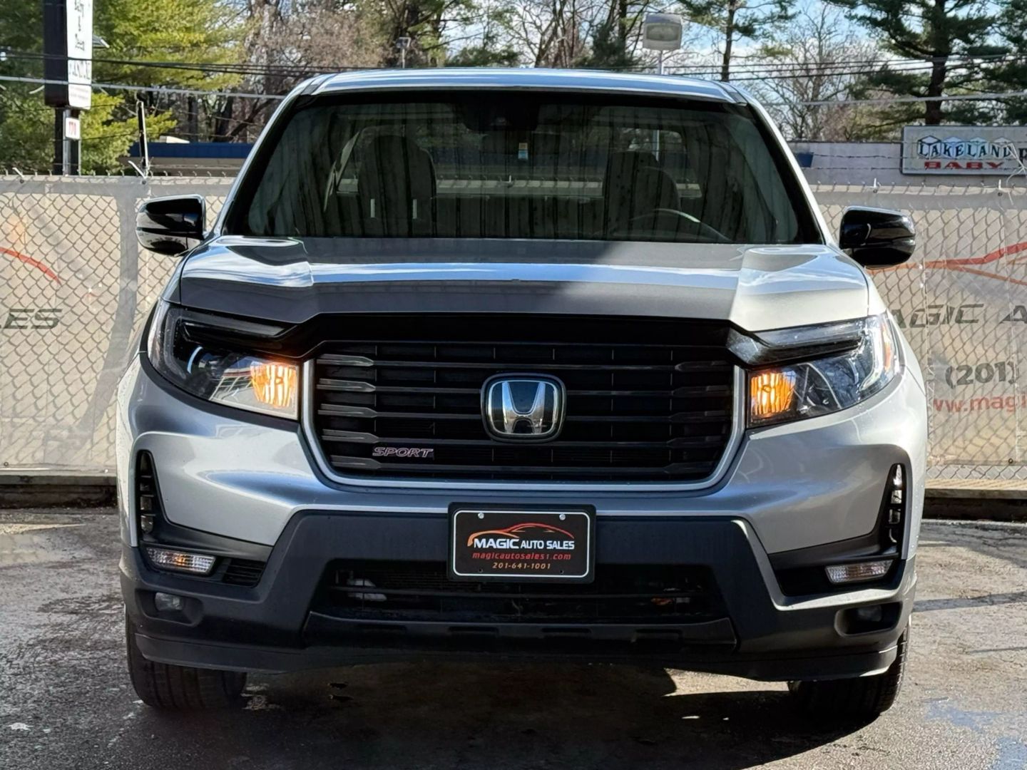2021 Honda Ridgeline - Image 5