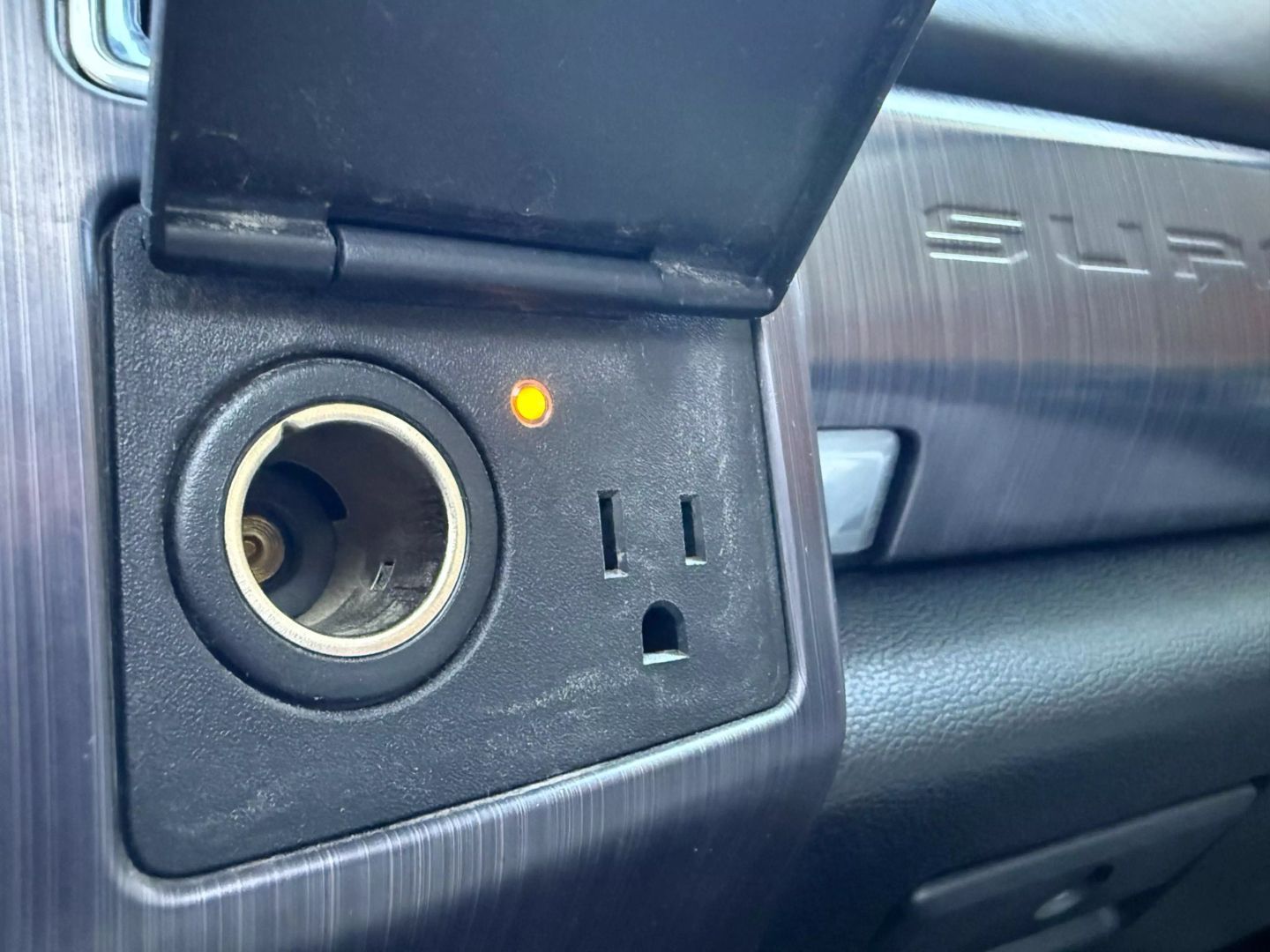 2020 Ford F250 Super Duty Crew Cab - Image 33
