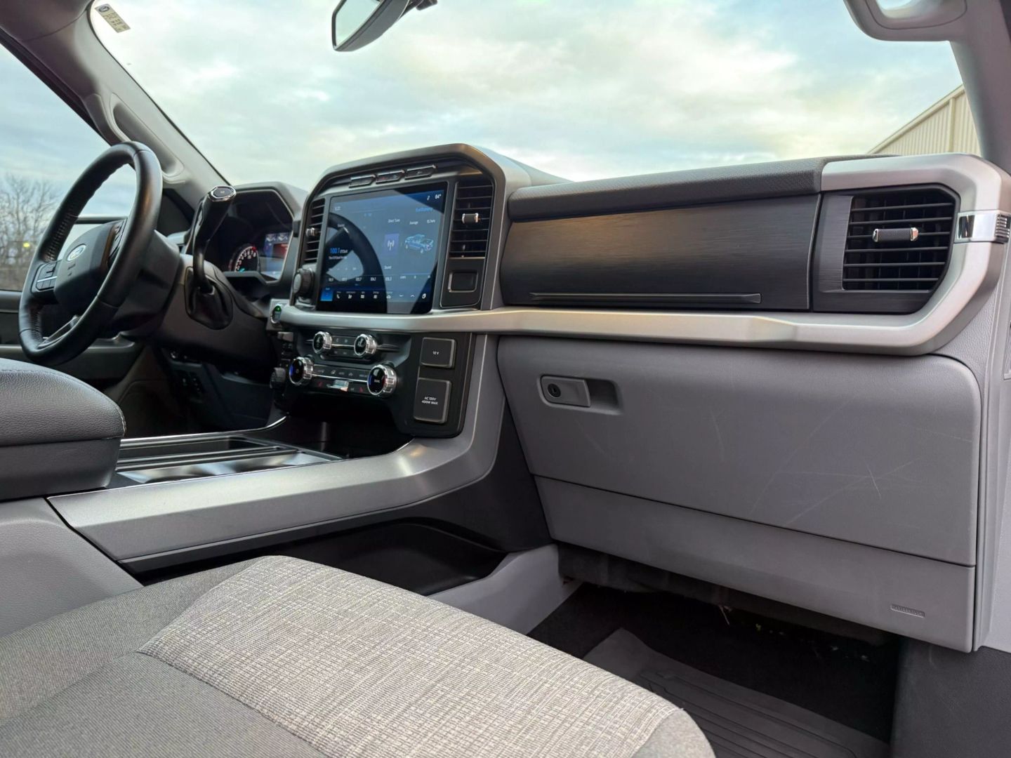 2022 Ford F150 Supercrew Cab - Image 22
