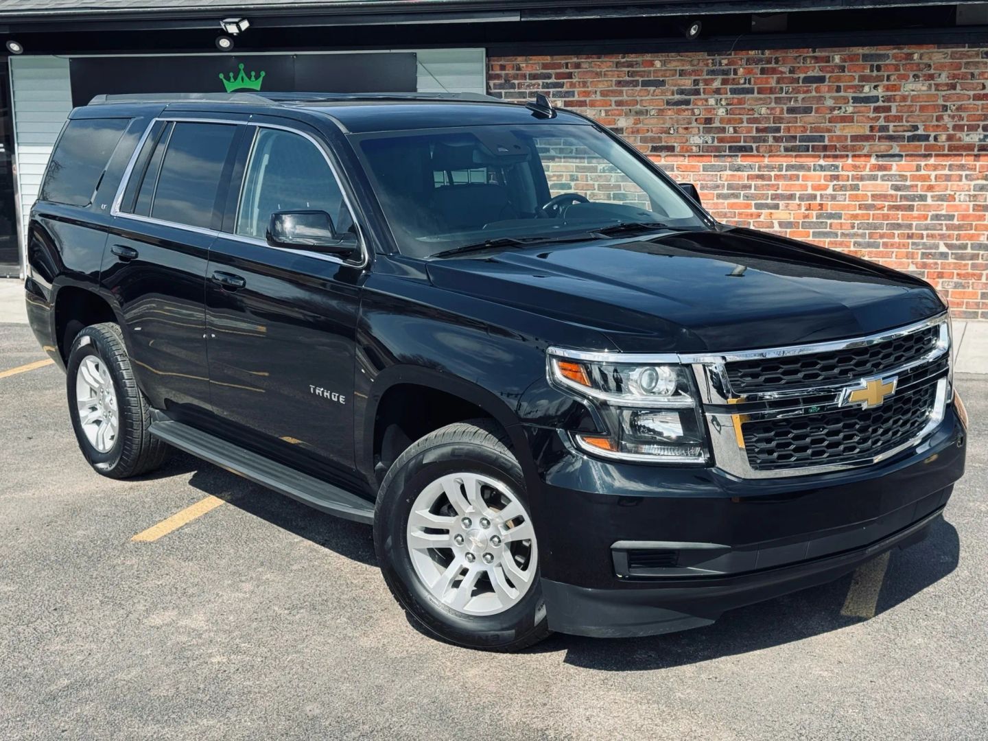2019 Chevrolet Tahoe - Image 2