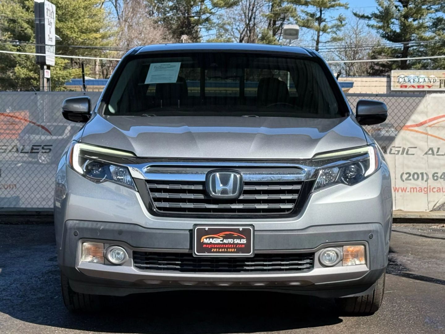 2020 Honda Ridgeline - Image 5