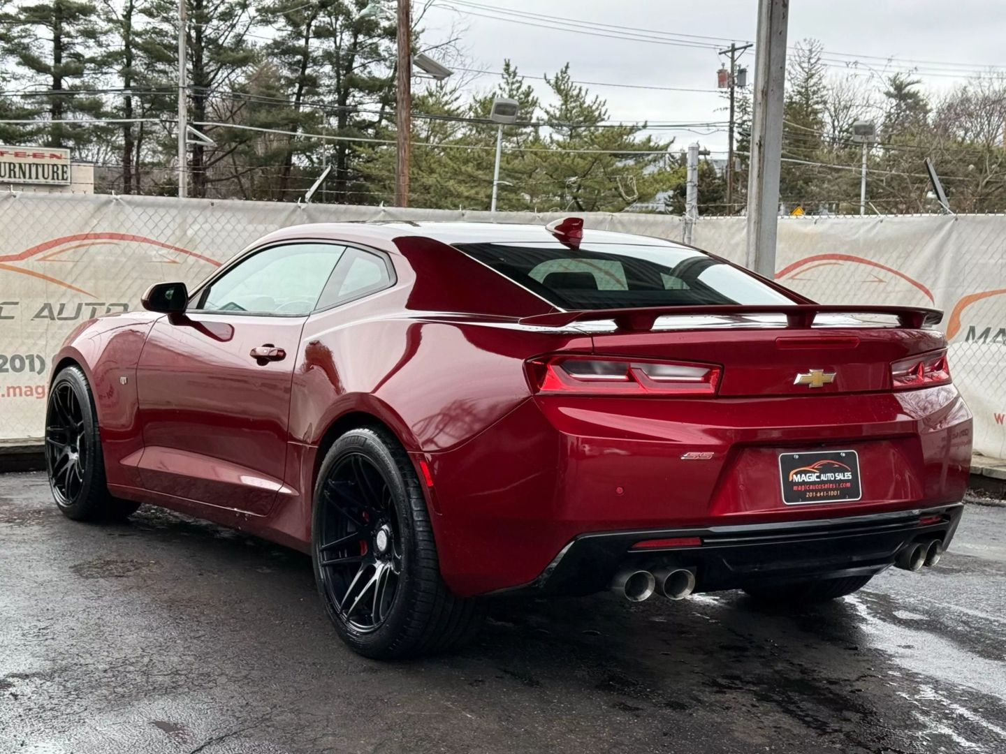 2016 Chevrolet Camaro - Image 9