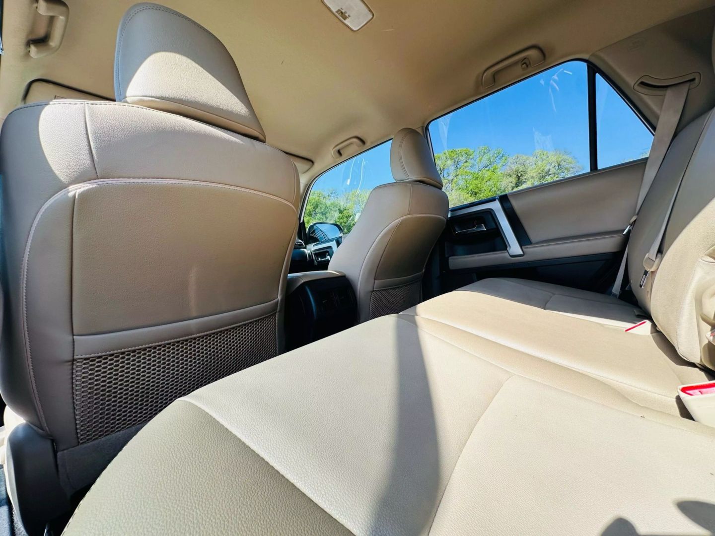 2019 Toyota 4runner - Image 19