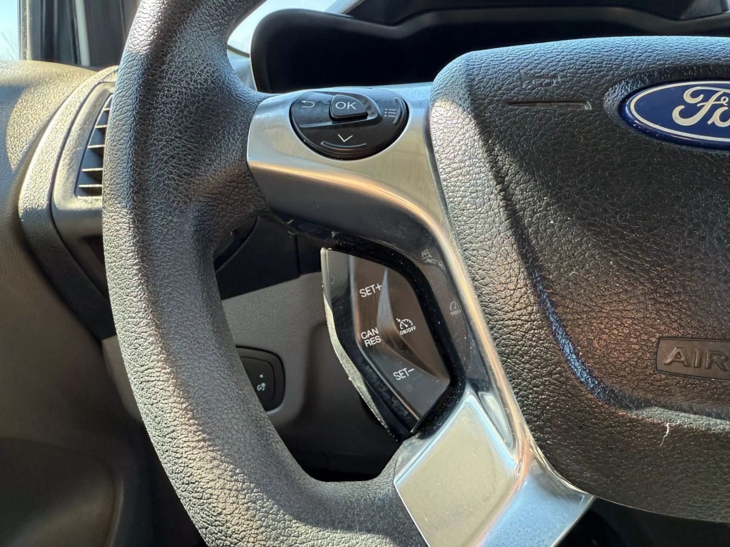2020 Ford Transit Connect Cargo Van - Image 32