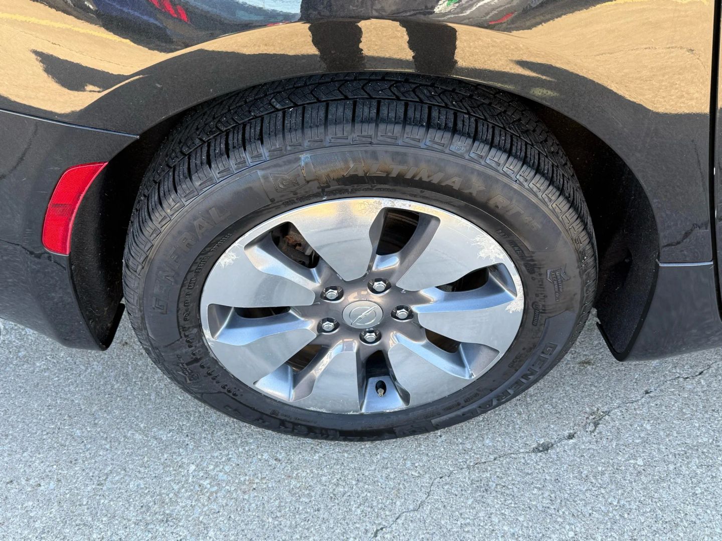 2018 Chrysler Pacifica Hybrid - Image 72