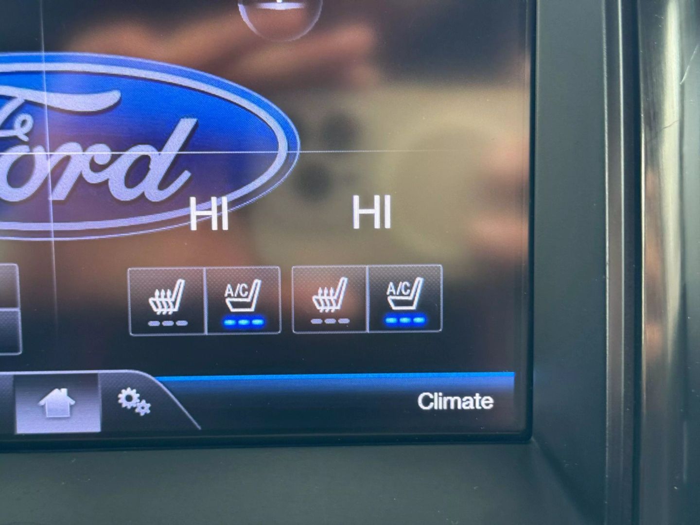 2013 Ford F150 Supercrew Cab - Image 30