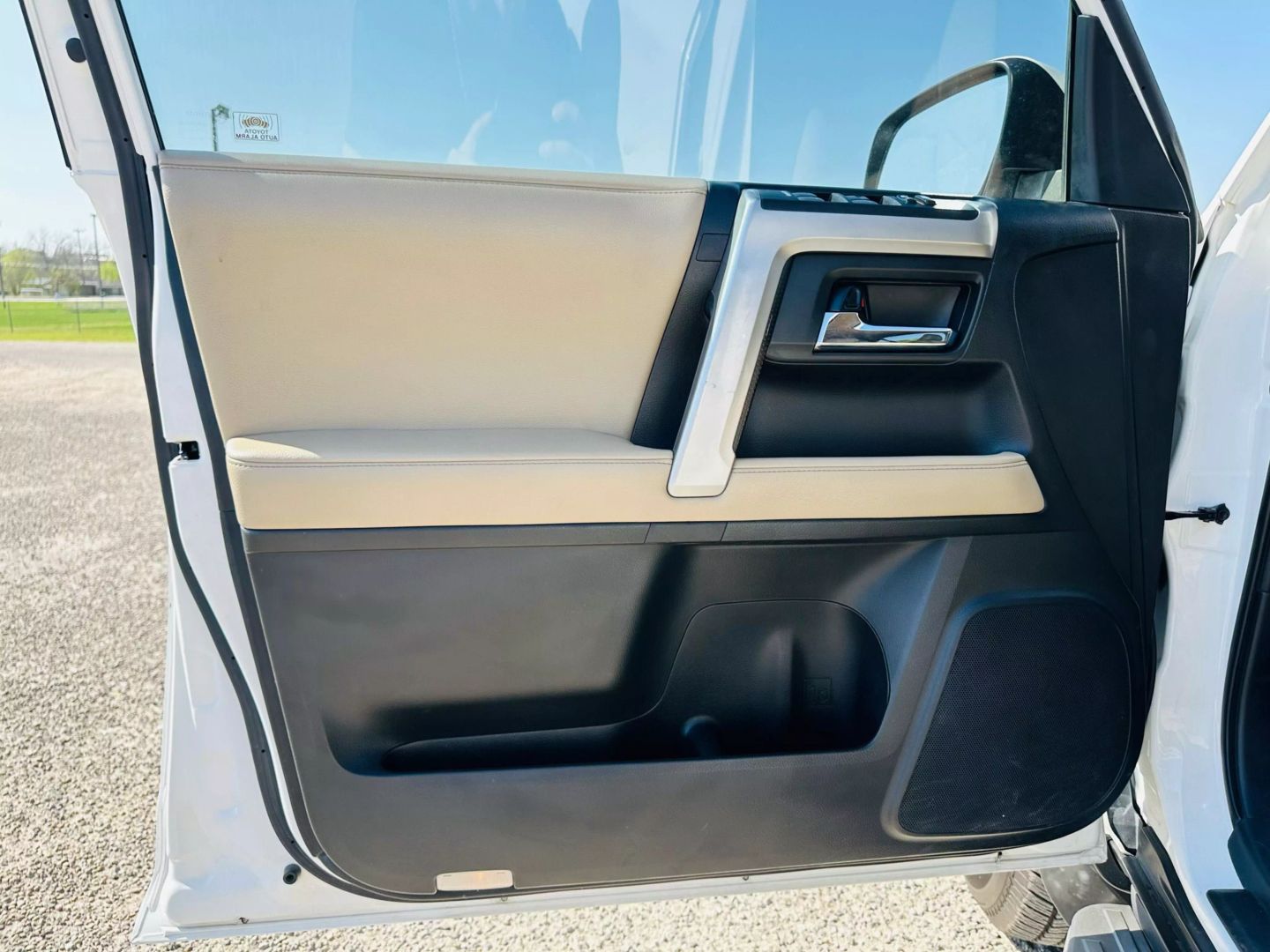 2019 Toyota 4runner - Image 15