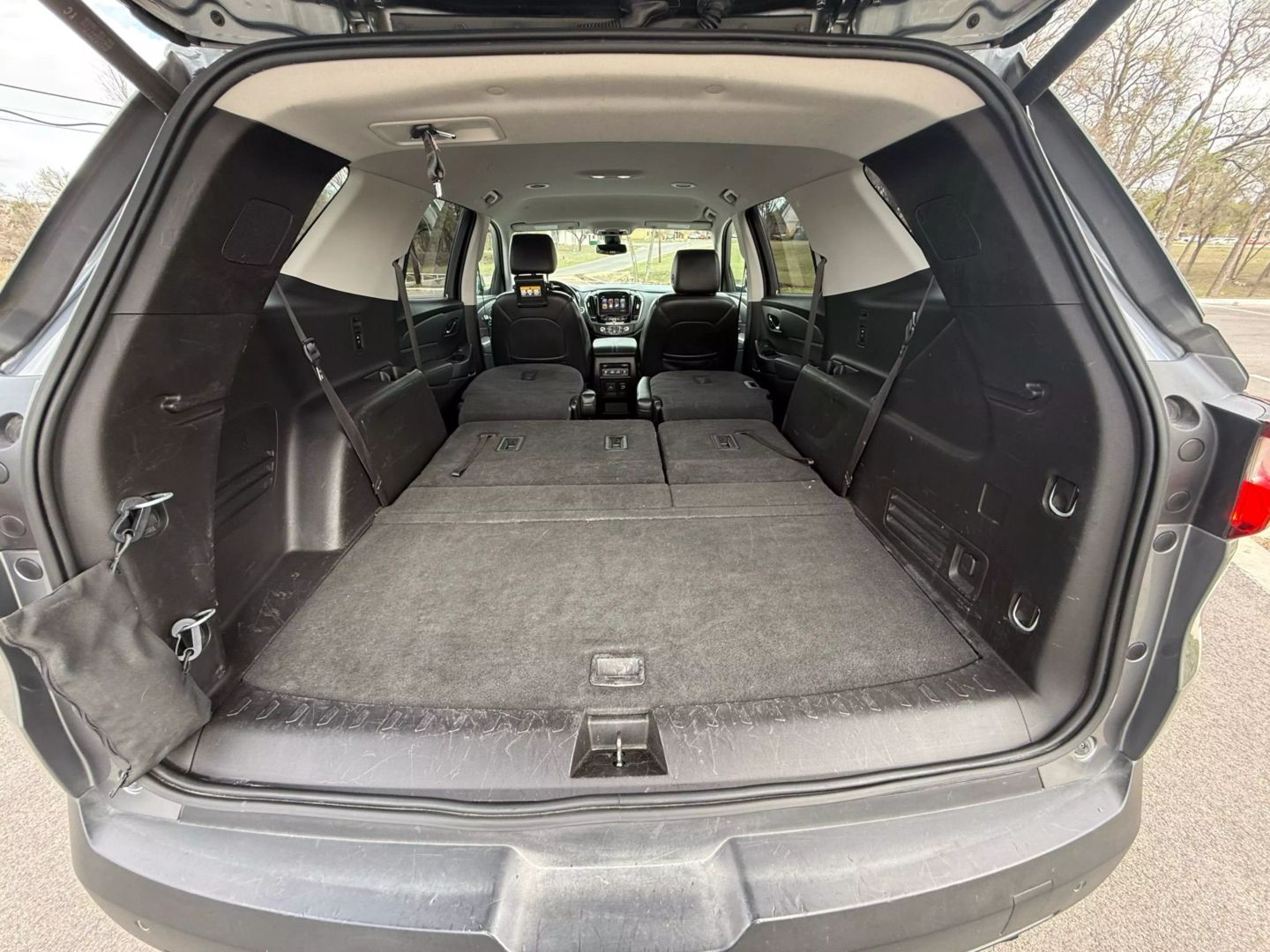 2019 Chevrolet Traverse - Image 16