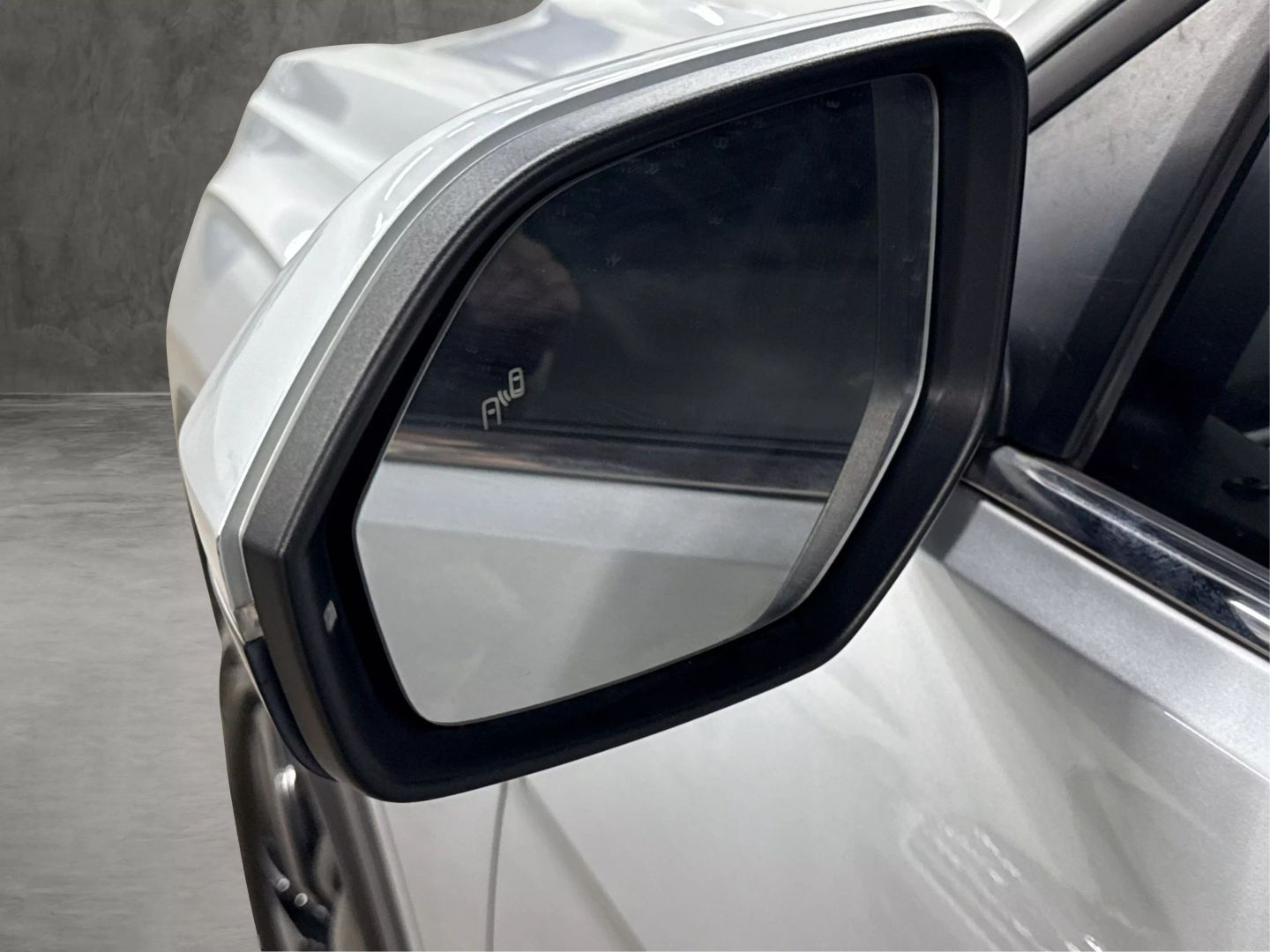 2018 Volkswagen Atlas - Image 19