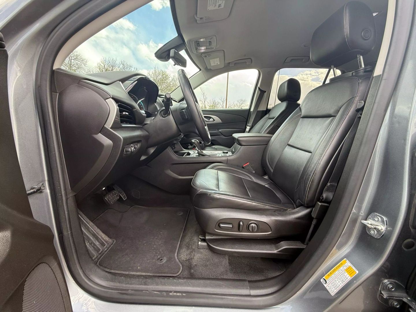 2019 Chevrolet Traverse - Image 18