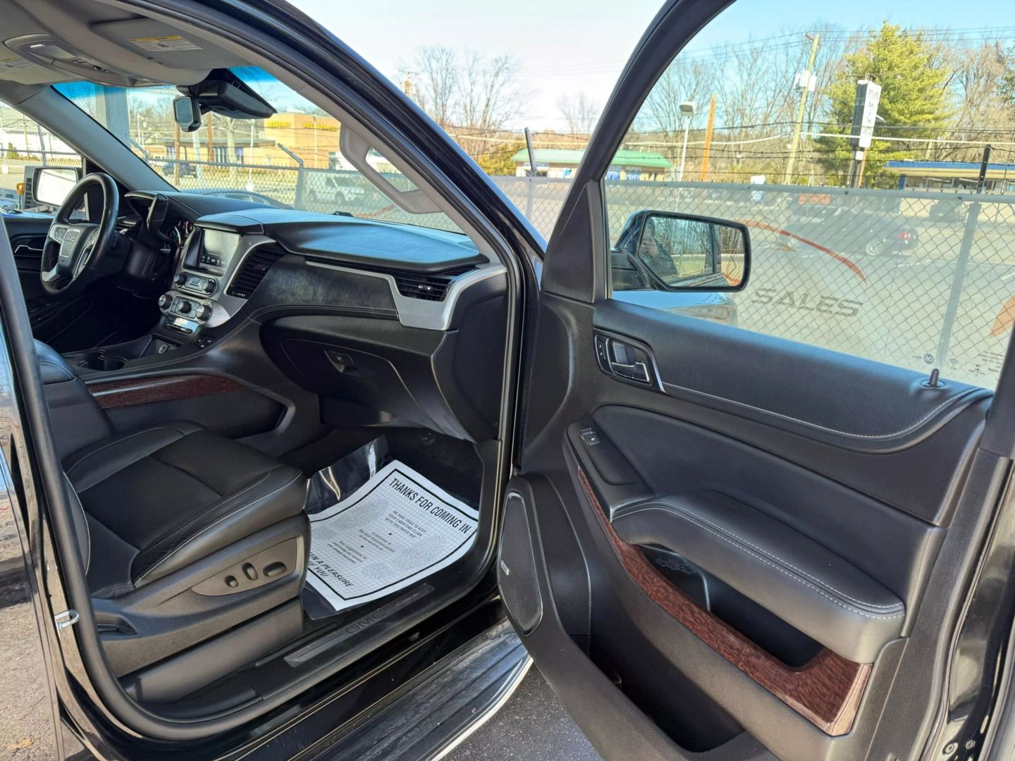 2017 Gmc Yukon - Image 24