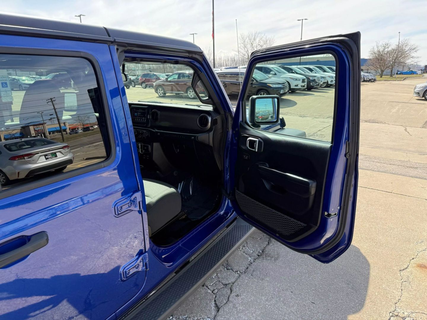 2018 Jeep Wrangler Unlimited - Image 22